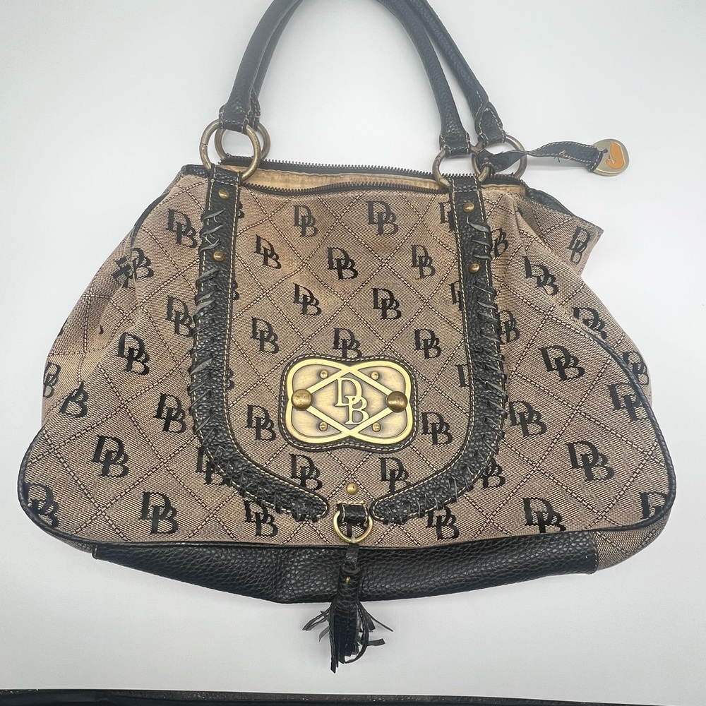 Dooney & Bourke Black and Tan Shoulder Bag Vintage